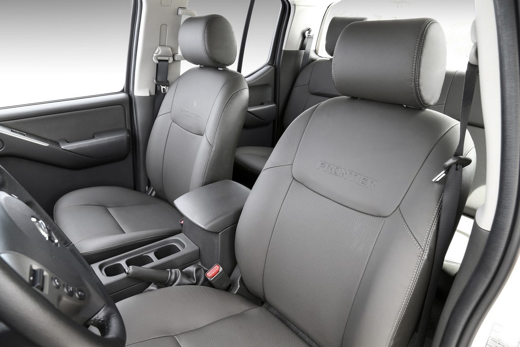 NISSAN FRONTIER, foto 30