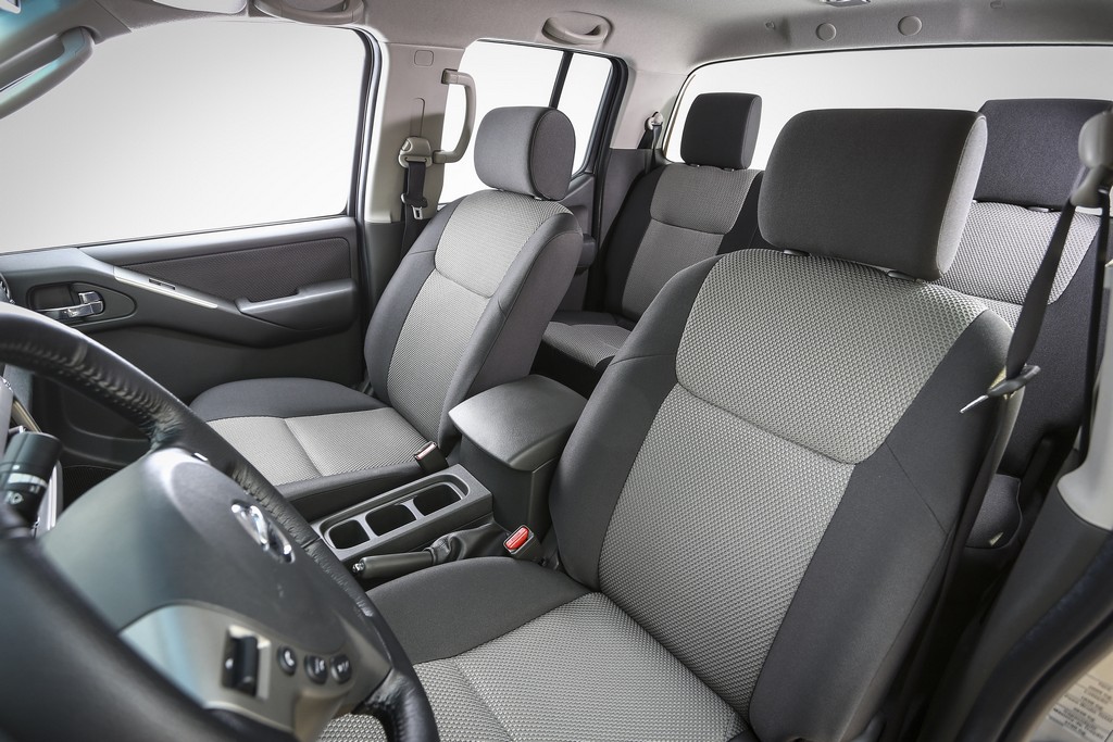 NISSAN FRONTIER, foto 31