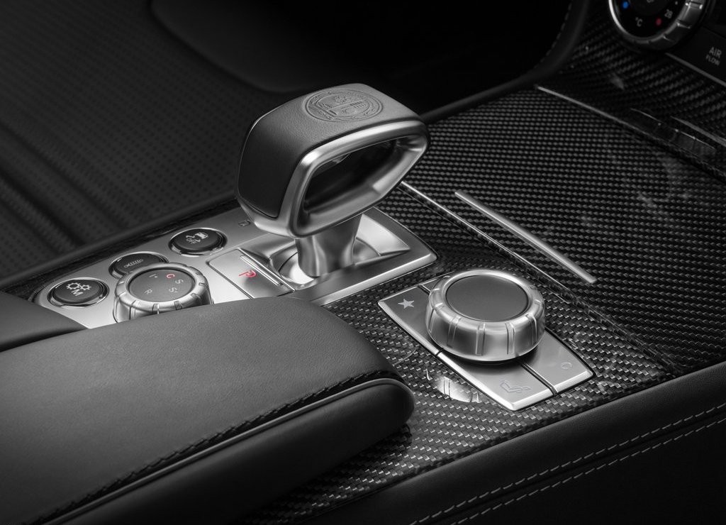 2017 - MERCEDES-AMG SL 63 CABRIOLET, foto 38