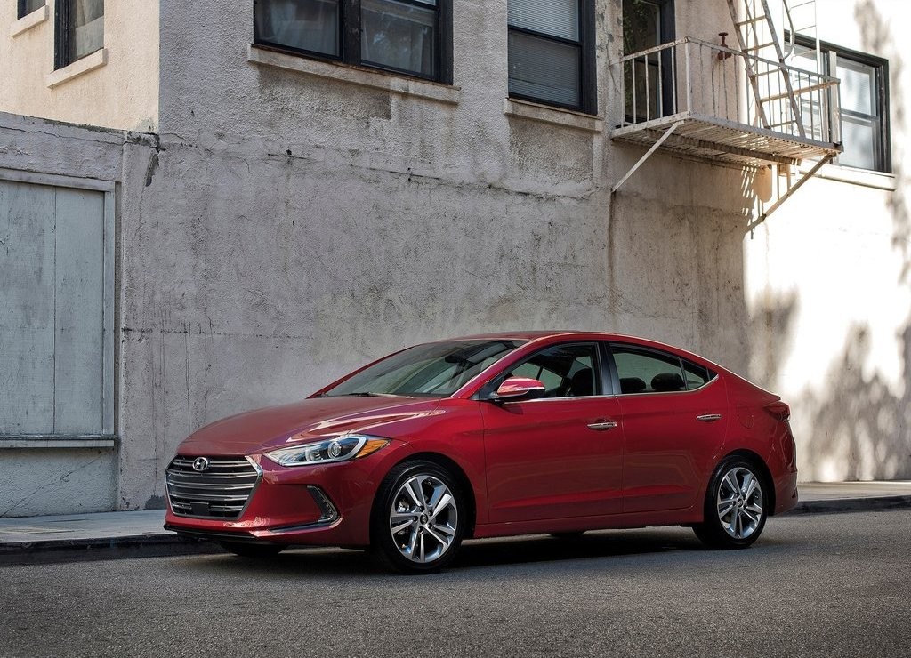 2017 - HYUNDAI ELANTRA, foto 4
