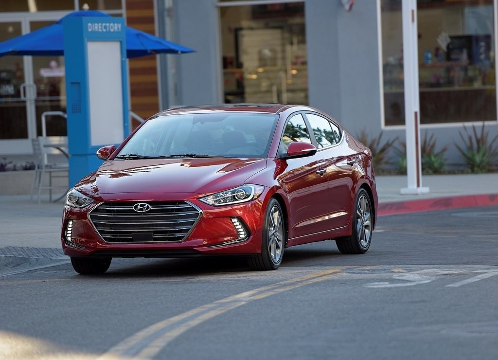 2017 - HYUNDAI ELANTRA, foto 6