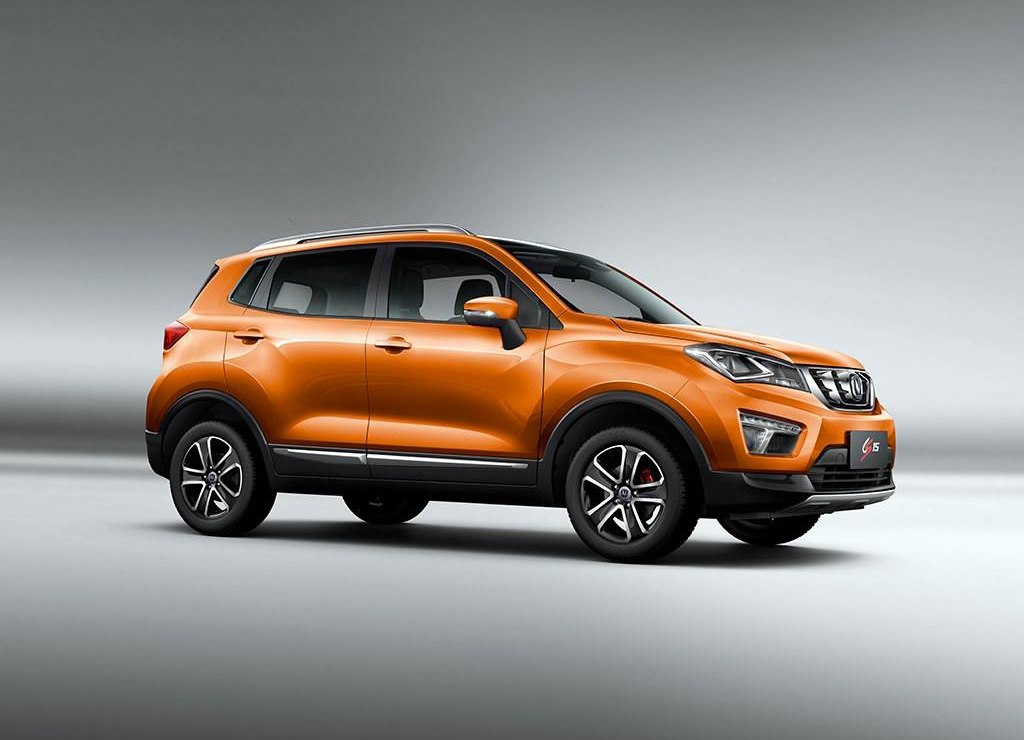 2015 - CHANGAN CS15, foto 2