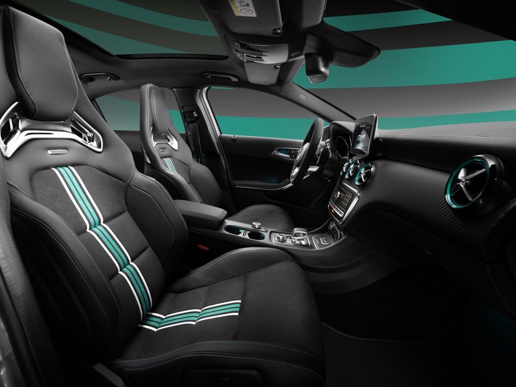 2015 - MERCEDES-AMG A 45 4MATIC CHAMPIONS EDITION, foto 3