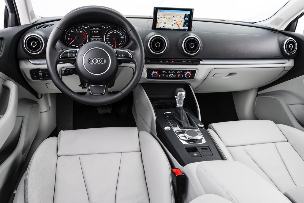 2016 - AUDI A3 SEDAN AMBITION, foto 29
