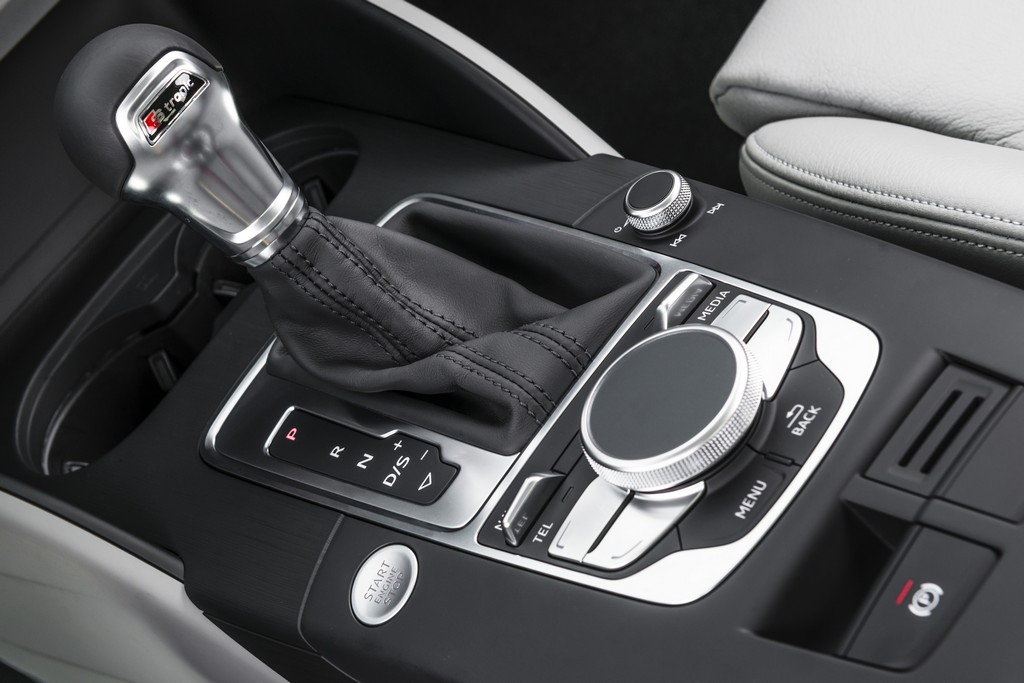 2016 - AUDI A3 SEDAN AMBITION, foto 31