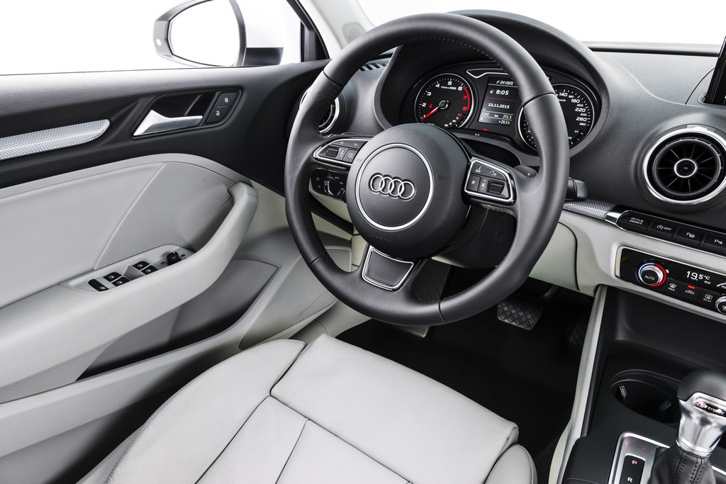 2016 - AUDI A3 SEDAN AMBITION, foto 33