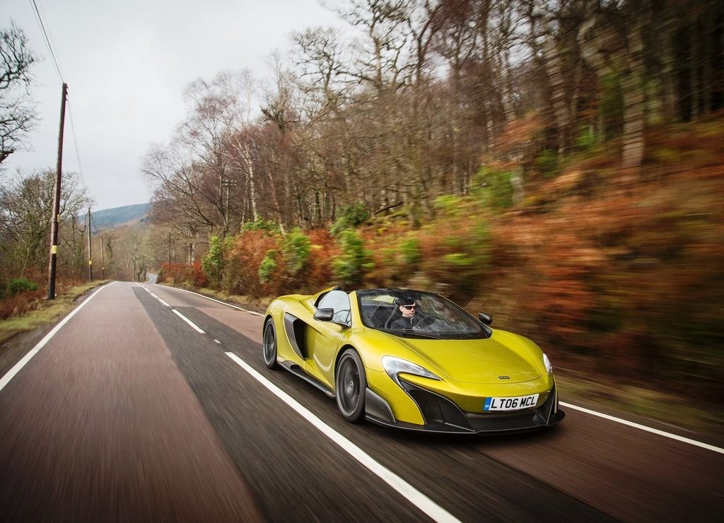 2017 - McLAREN 675LT SPIDER, foto 19