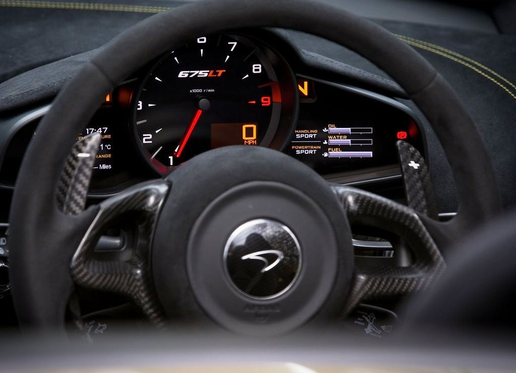 2017 - McLAREN 675LT SPIDER, foto 43