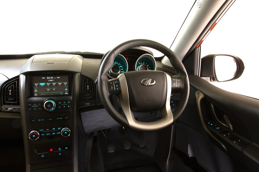 MAHINDRA XUV500, foto 26