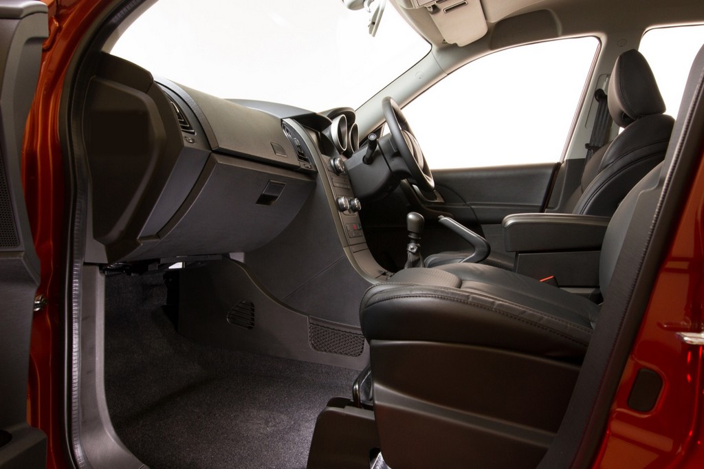 MAHINDRA XUV500, foto 27