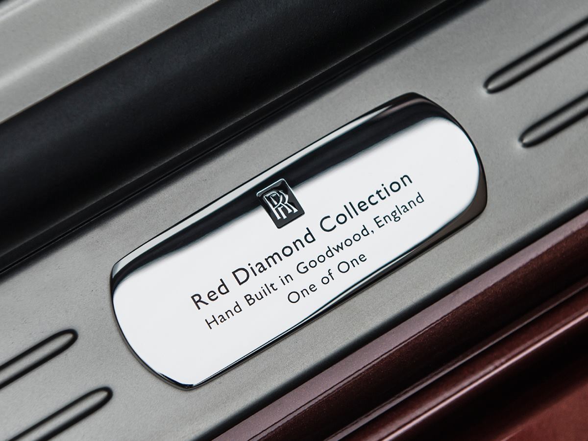 2015 - ROLLS-ROYCE GHOST RED DIAMOND, foto 3
