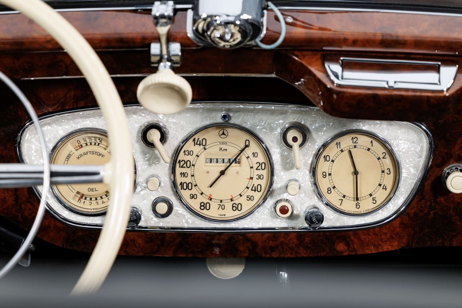 1940 - MERCEDES-BENZ 320 A CABRIOLET, foto 35