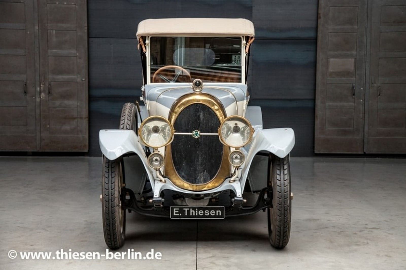 NAG D4 PHAETON, foto 2
