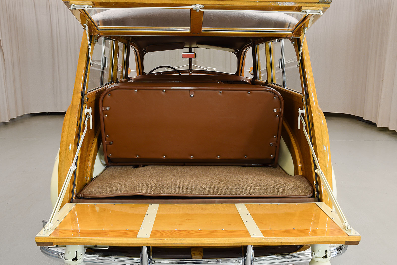 1941 - OLDSMOBILE SERIES 66 STATION WAGON, foto 28