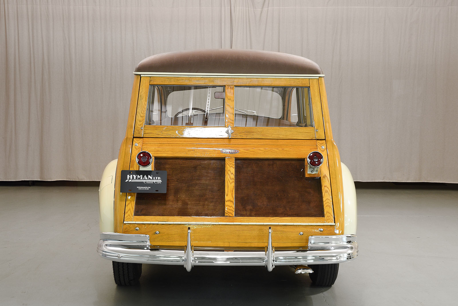 1941 - OLDSMOBILE SERIES 66 STATION WAGON, foto 32