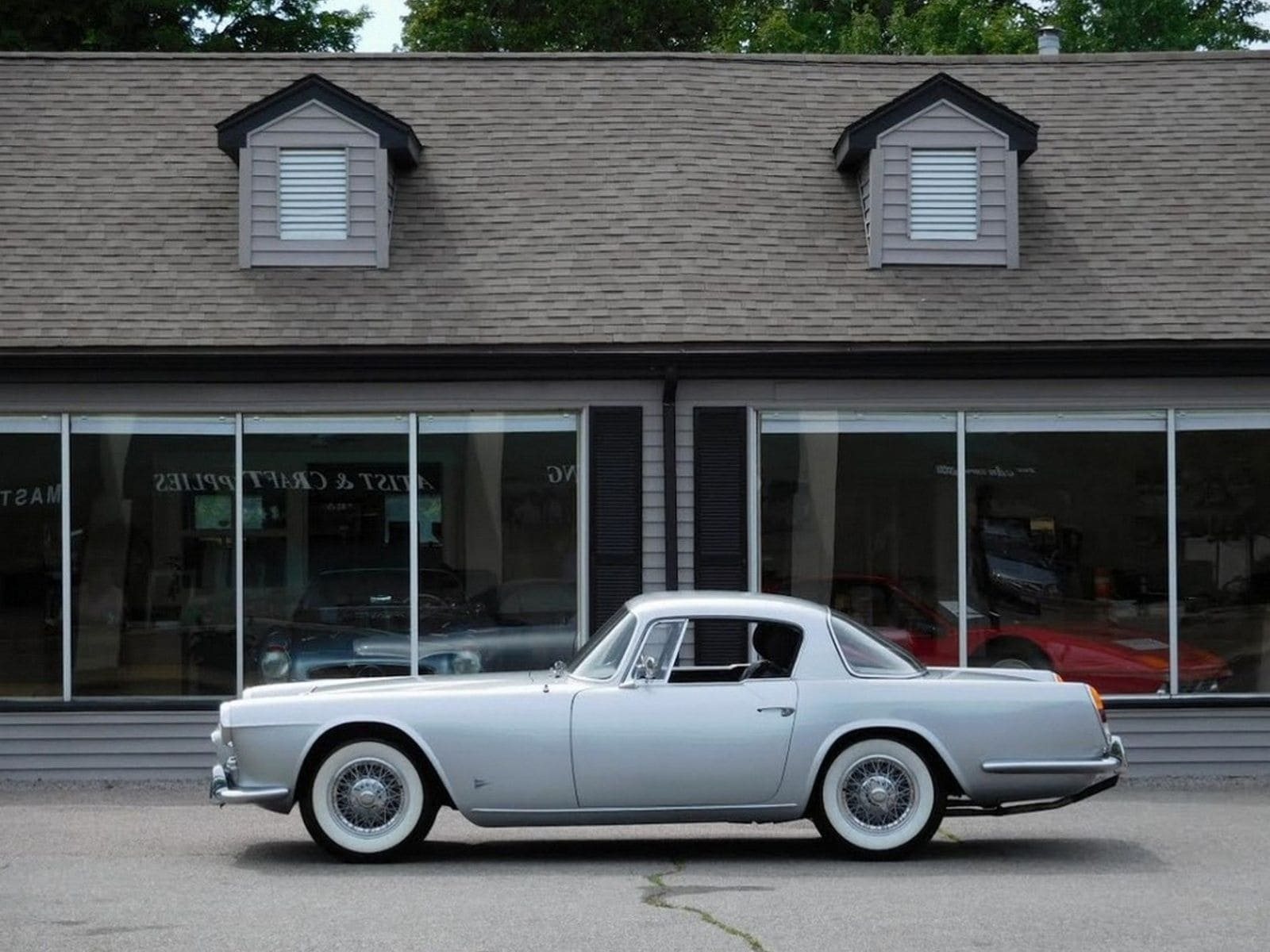 CHEVROLET CORVETTE GHIA-AIGLE COUPÉ, foto 2