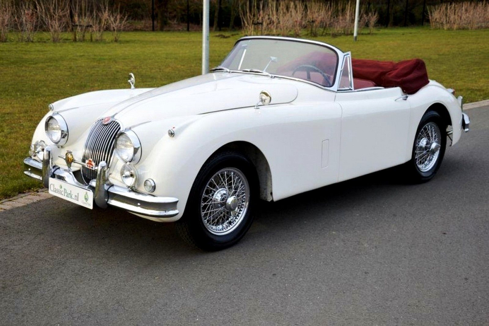 1957 - JAGUAR XK150 ROADSTER WHITE, foto 1