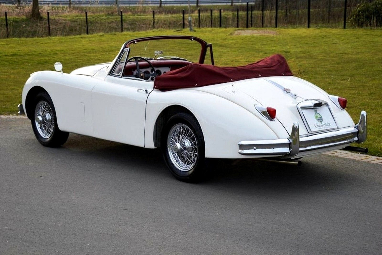 1957 - JAGUAR XK150 ROADSTER WHITE, foto 3