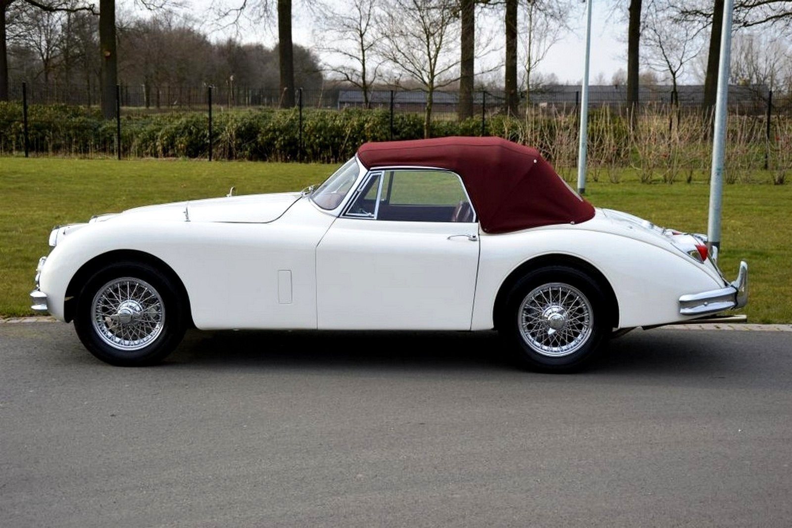 1957 - JAGUAR XK150 ROADSTER WHITE, foto 12