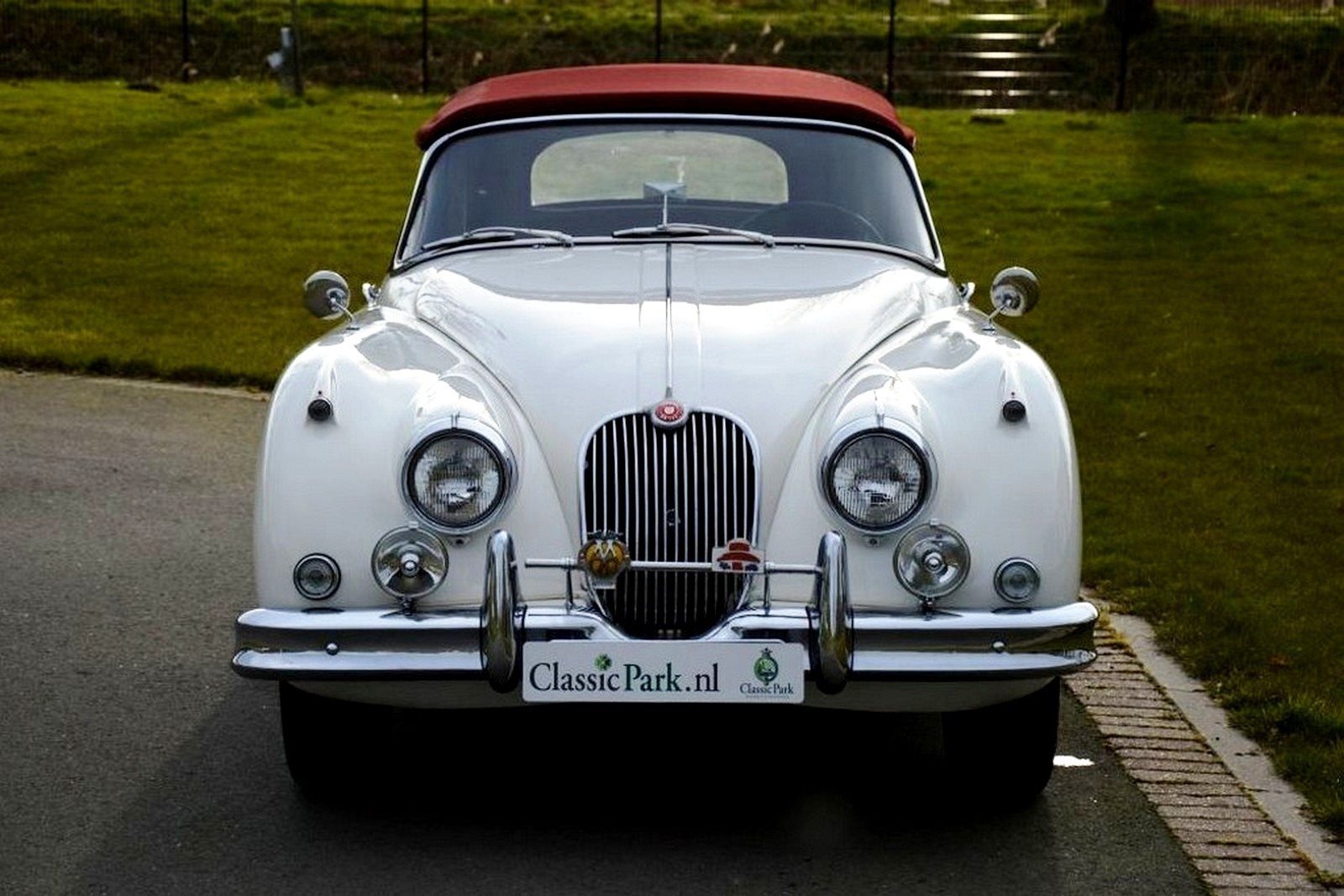 1957 - JAGUAR XK150 ROADSTER WHITE, foto 19
