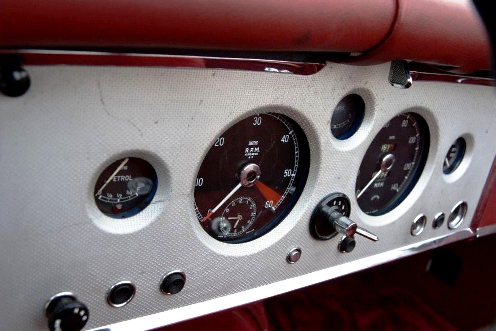 1957 - JAGUAR XK150 ROADSTER WHITE, foto 26