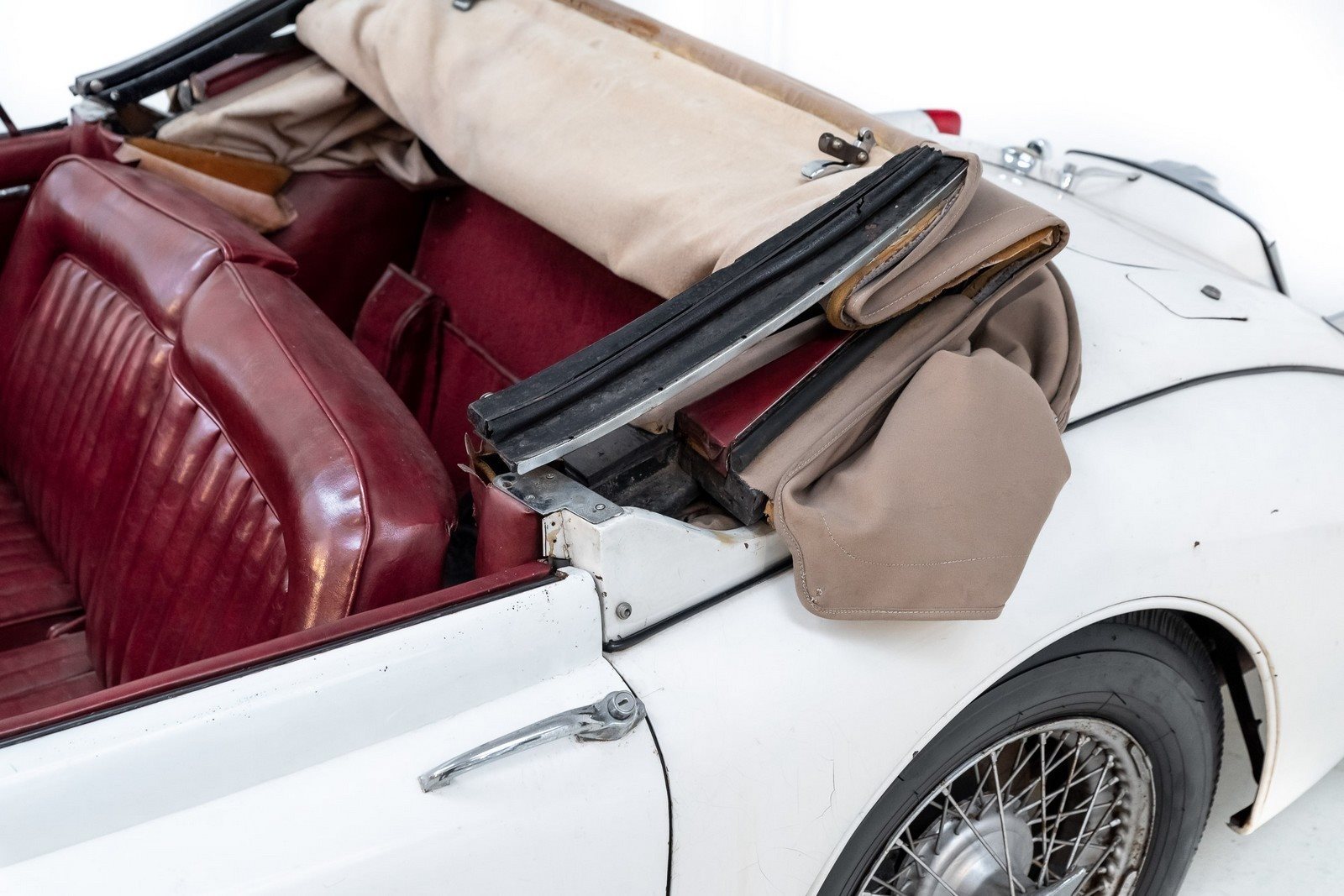 1957 - JAGUAR XK150 ROADSTER WHITE, foto 66