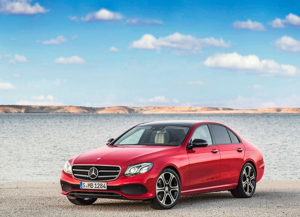 MERCEDES-BENZ E CLASS, foto 3