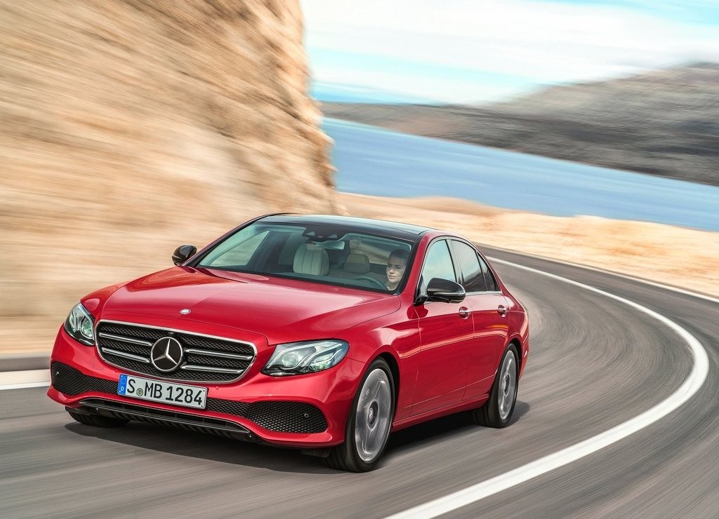 MERCEDES-BENZ E CLASS, foto 8