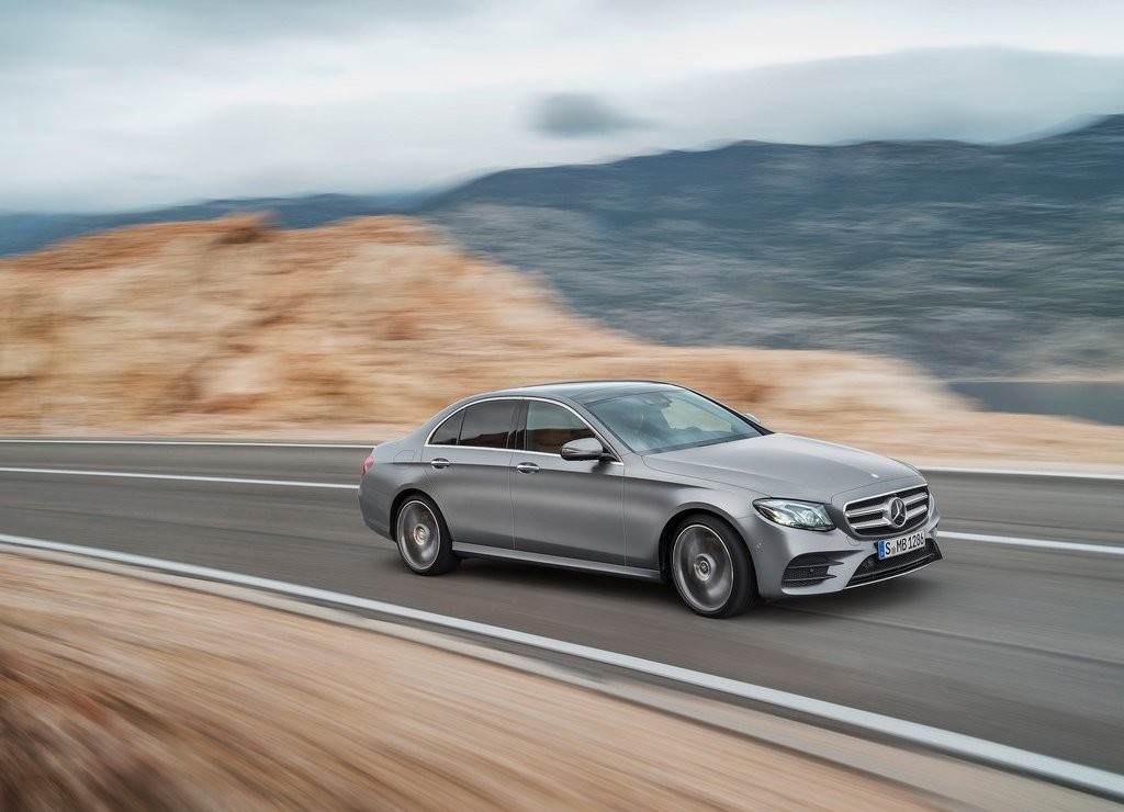 MERCEDES-BENZ E CLASS, foto 16