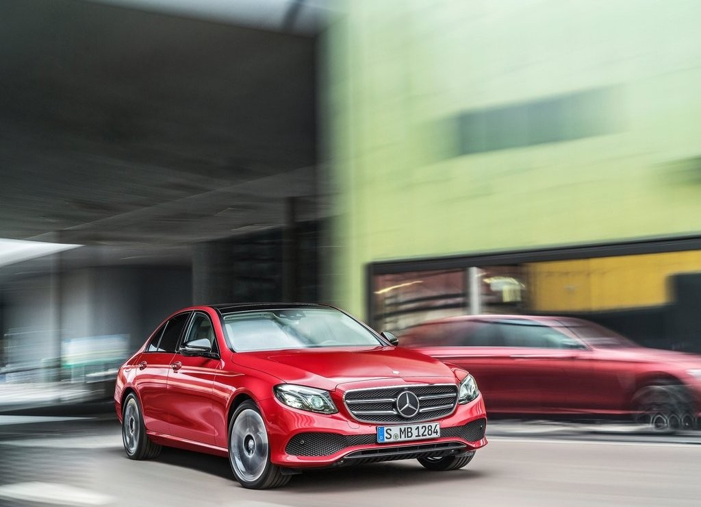 MERCEDES-BENZ E CLASS, foto 19