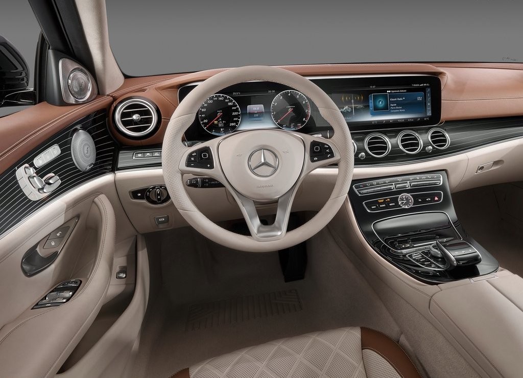 MERCEDES-BENZ E CLASS, foto 49