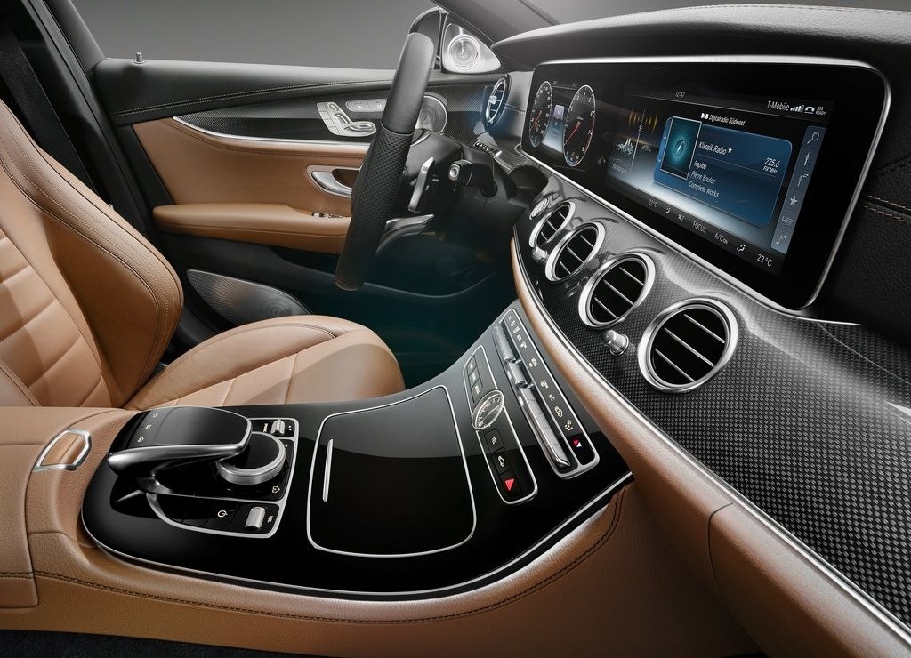 MERCEDES-BENZ E CLASS, foto 52