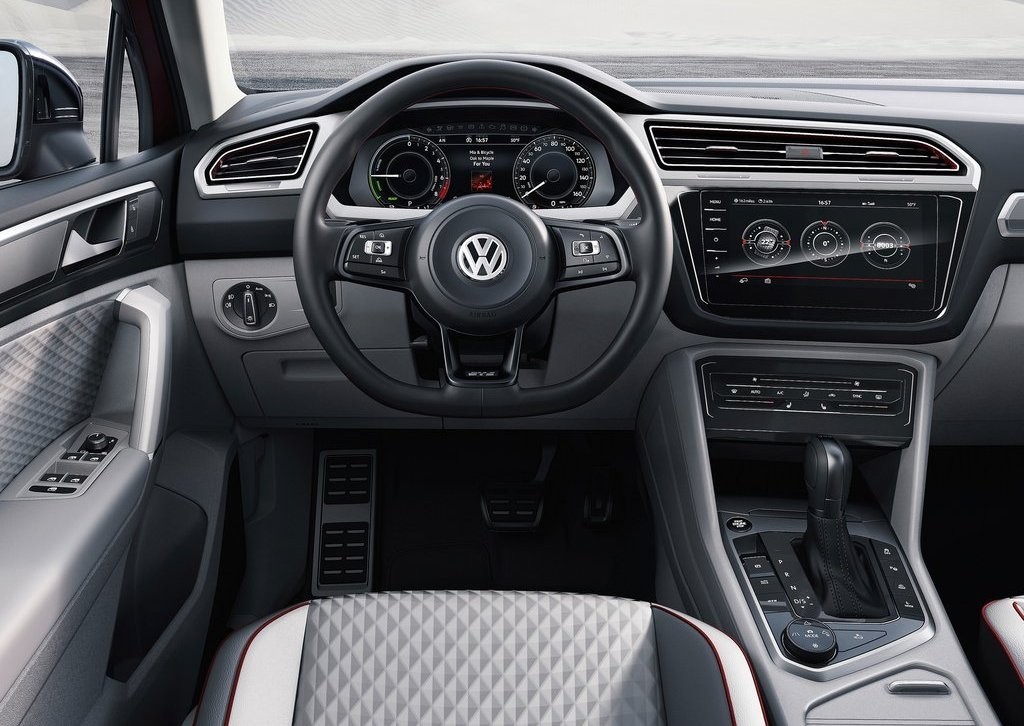 2016 - VOLKSWAGEN TIGUAN GTE ACTIVE CONCEPT, foto 12