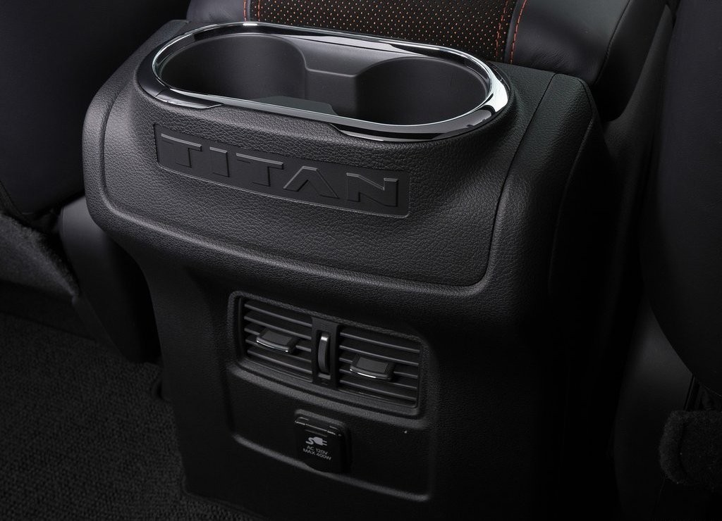 NISSAN TITAN WARRIOR CONCEPT, foto 40