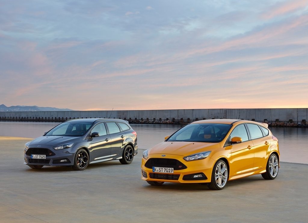 2015 - FORD FOCUS ST WAGON, foto 23