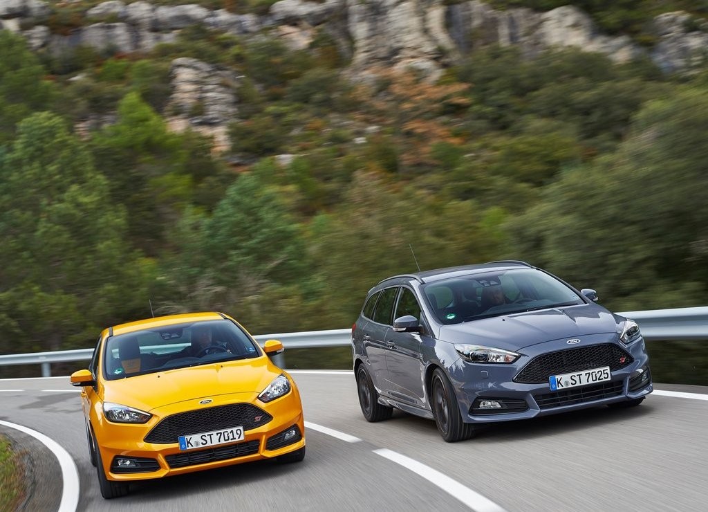 2015 - FORD FOCUS ST WAGON, foto 25