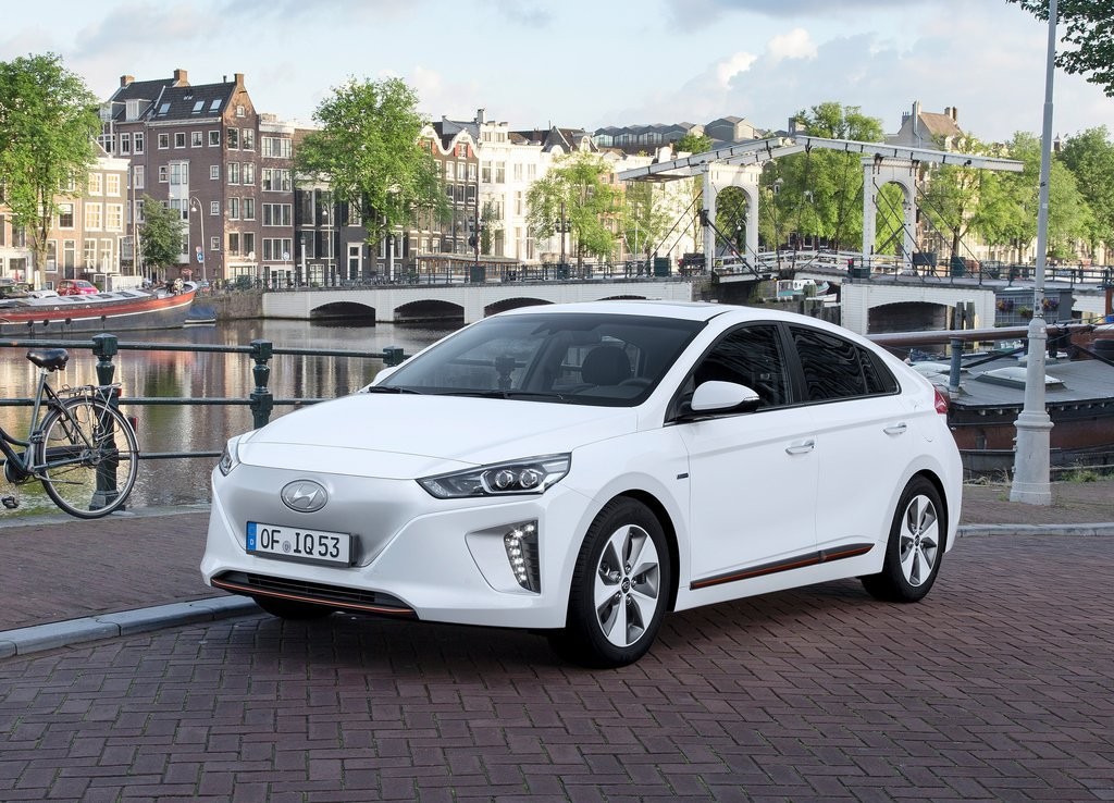 HYUNDAI IONIQ, foto 8
