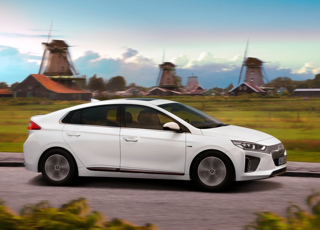 HYUNDAI IONIQ, foto 19
