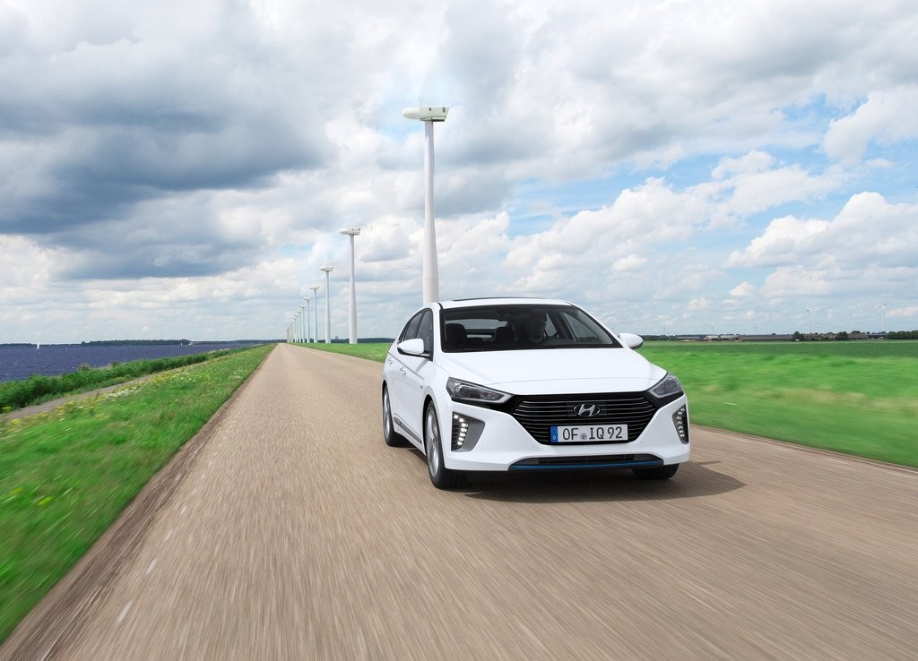 HYUNDAI IONIQ, foto 25