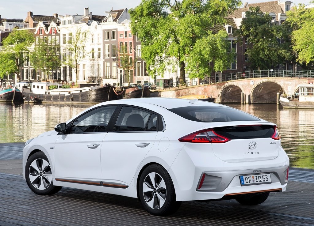 HYUNDAI IONIQ, foto 31