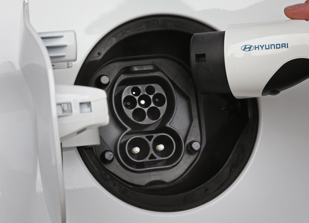 HYUNDAI IONIQ, foto 120