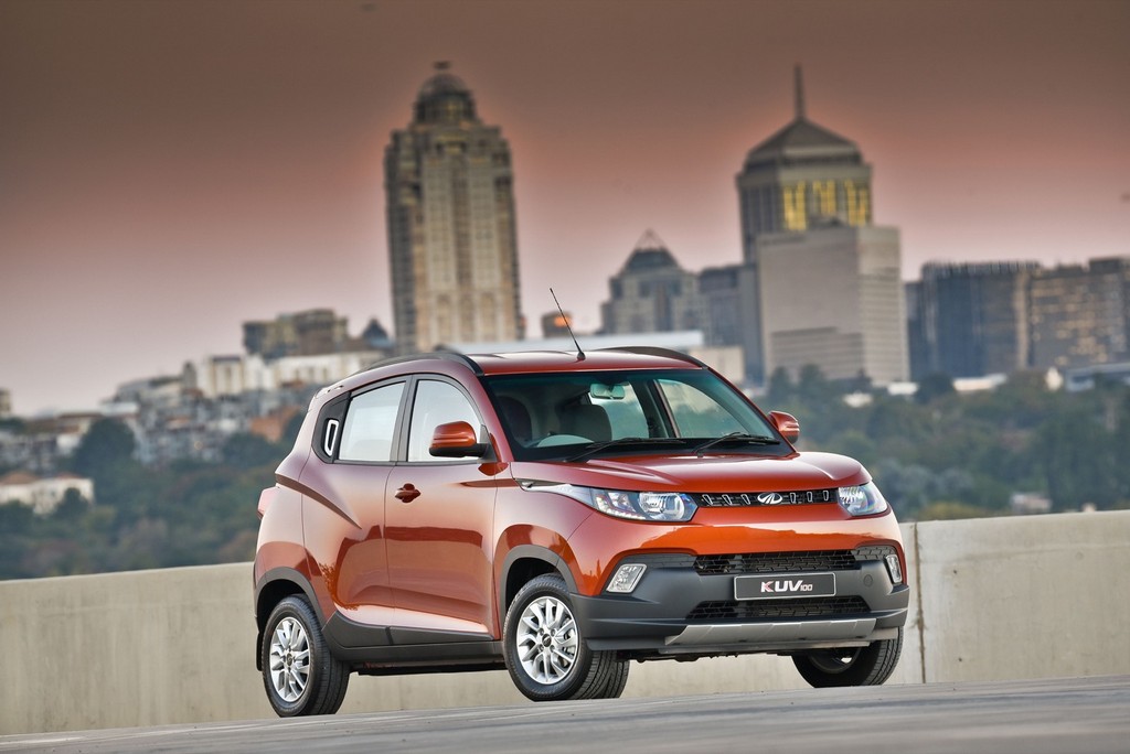 MAHINDRA KUV100, foto 22