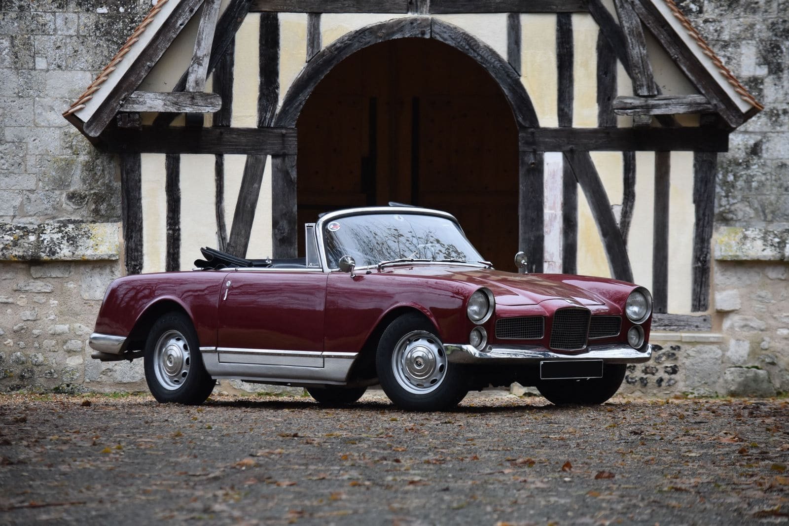 FACEL VEGA FACELLIA CABRIOLET MAROON, foto 1