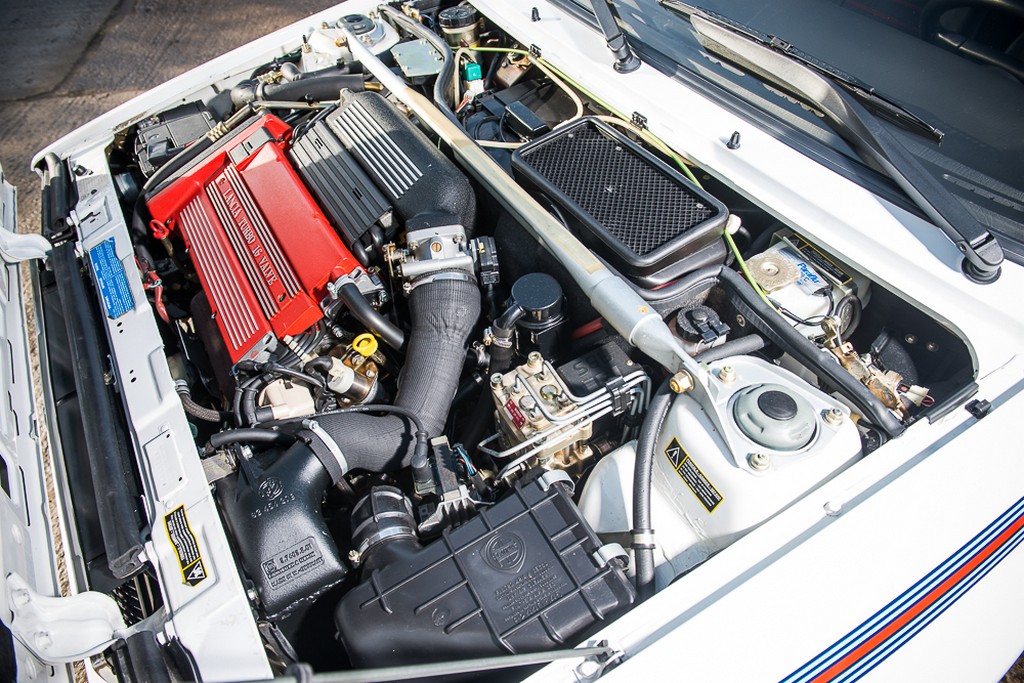 LANCIA DELTA HF INTEGRALE TURBO MARTINI 5, foto 4
