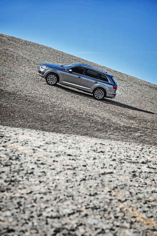 2016 - AUDI Q7, foto 23
