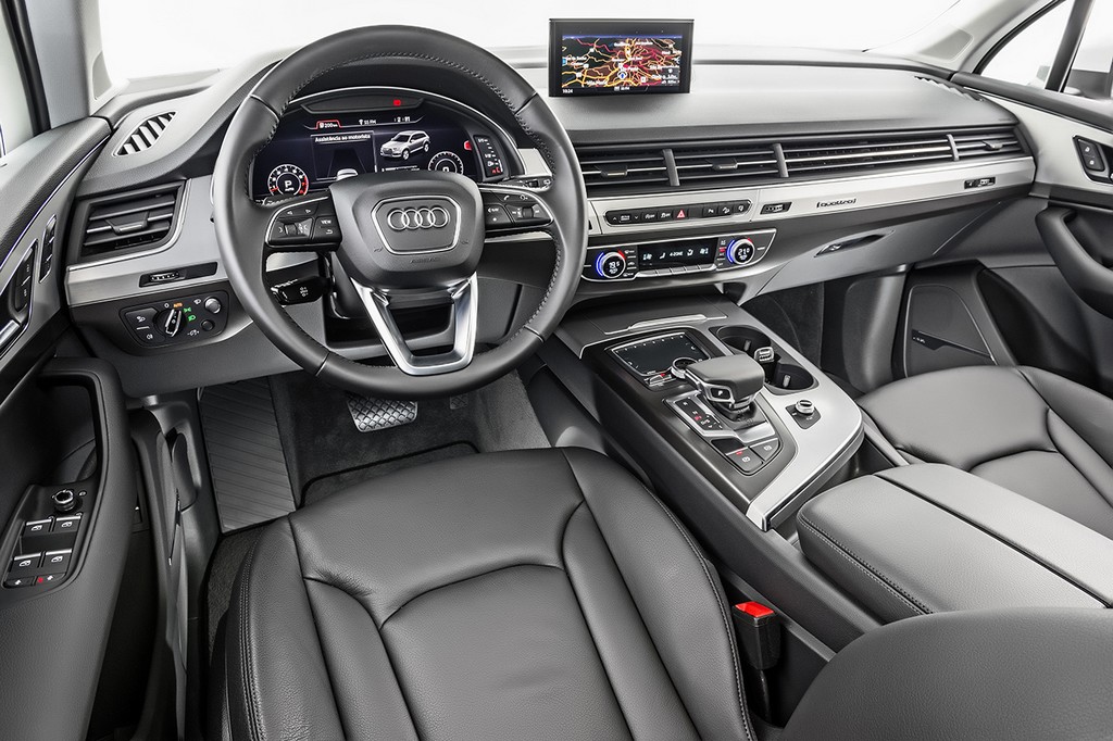 2016 - AUDI Q7, foto 28
