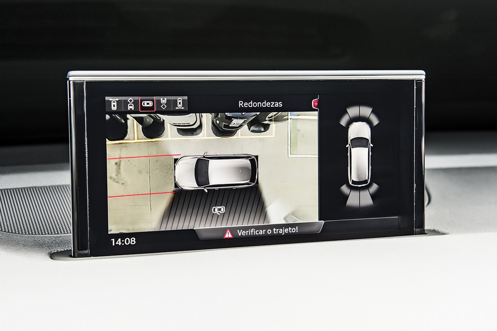 2016 - AUDI Q7, foto 34