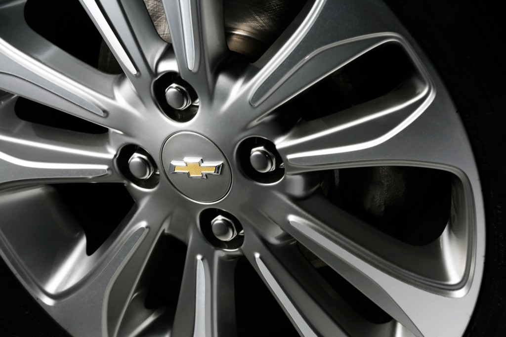 2016 - CHEVROLET ESSENTIA, foto 10