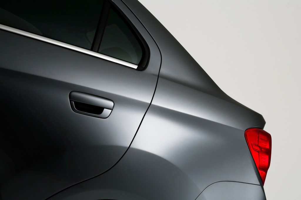 2016 - CHEVROLET ESSENTIA, foto 12