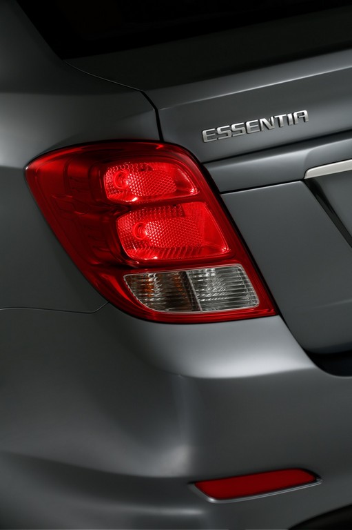 2016 - CHEVROLET ESSENTIA, foto 16